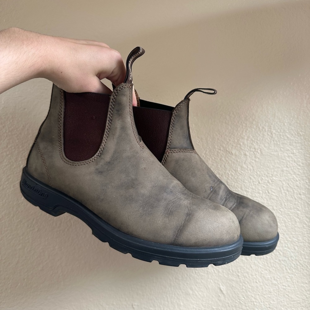 Rustic Brown Blundstone Boots